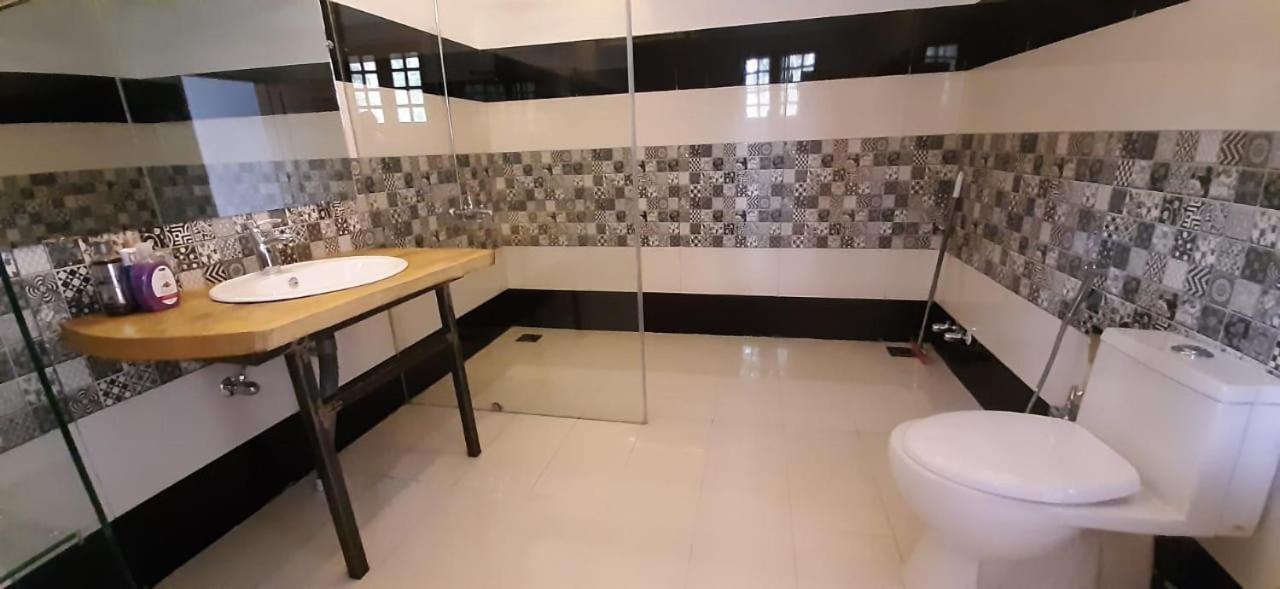 Hotel Reego Skardu Luaran gambar