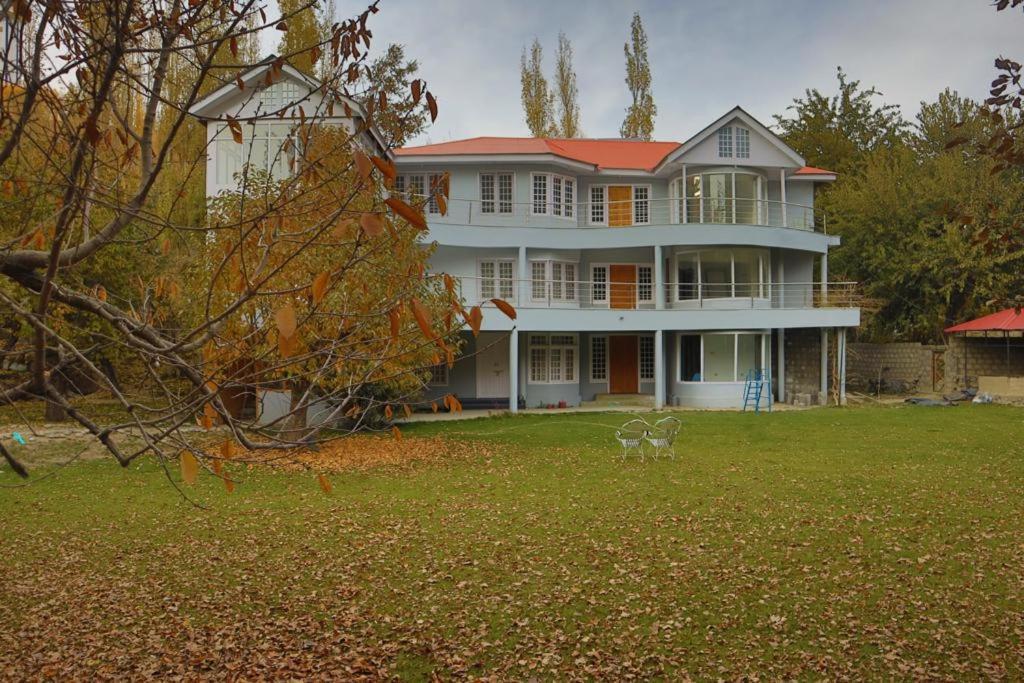 Hotel Reego Skardu Luaran gambar