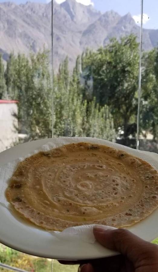 Hotel Reego Skardu Luaran gambar