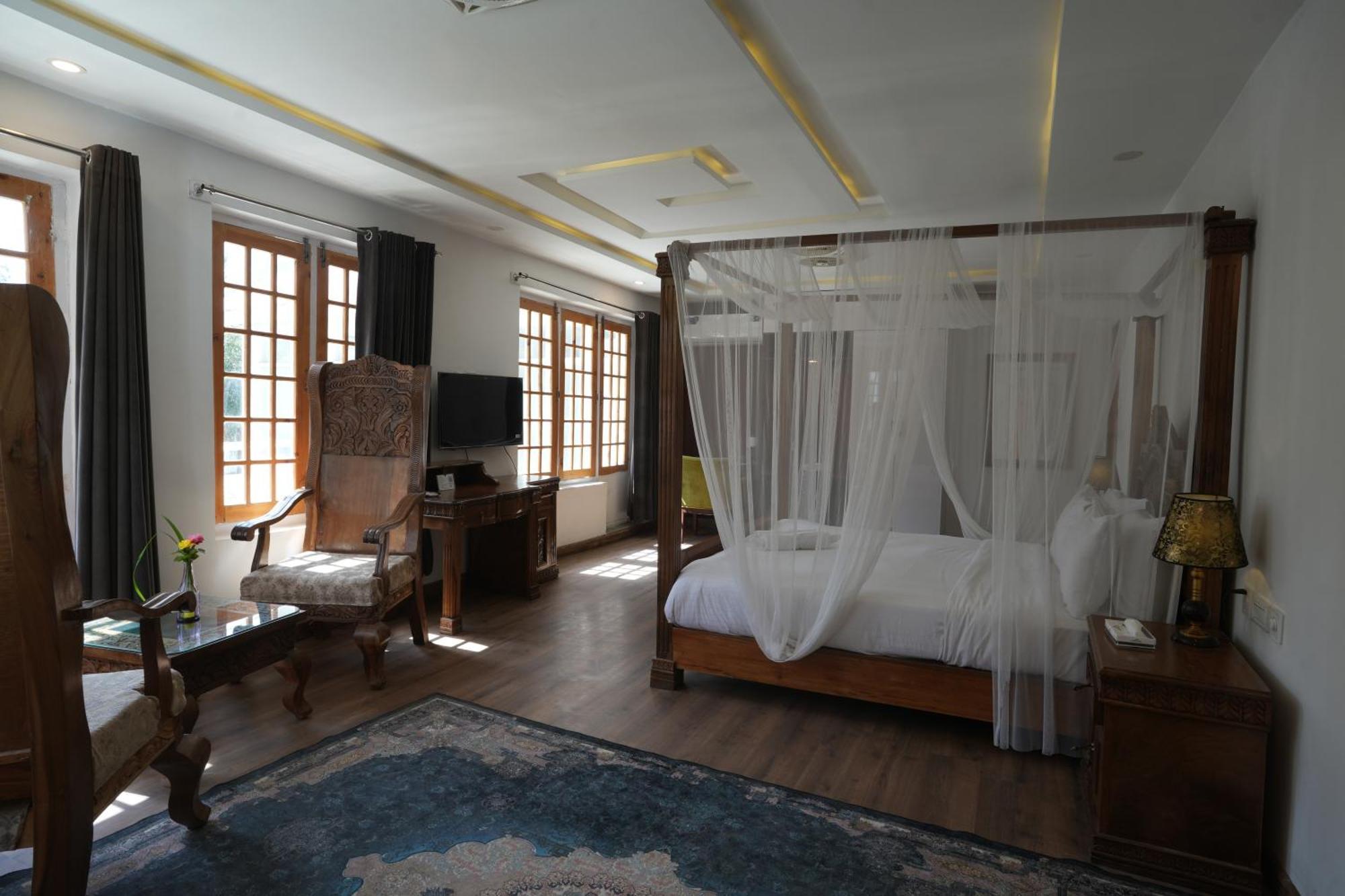 Hotel Reego Skardu Luaran gambar